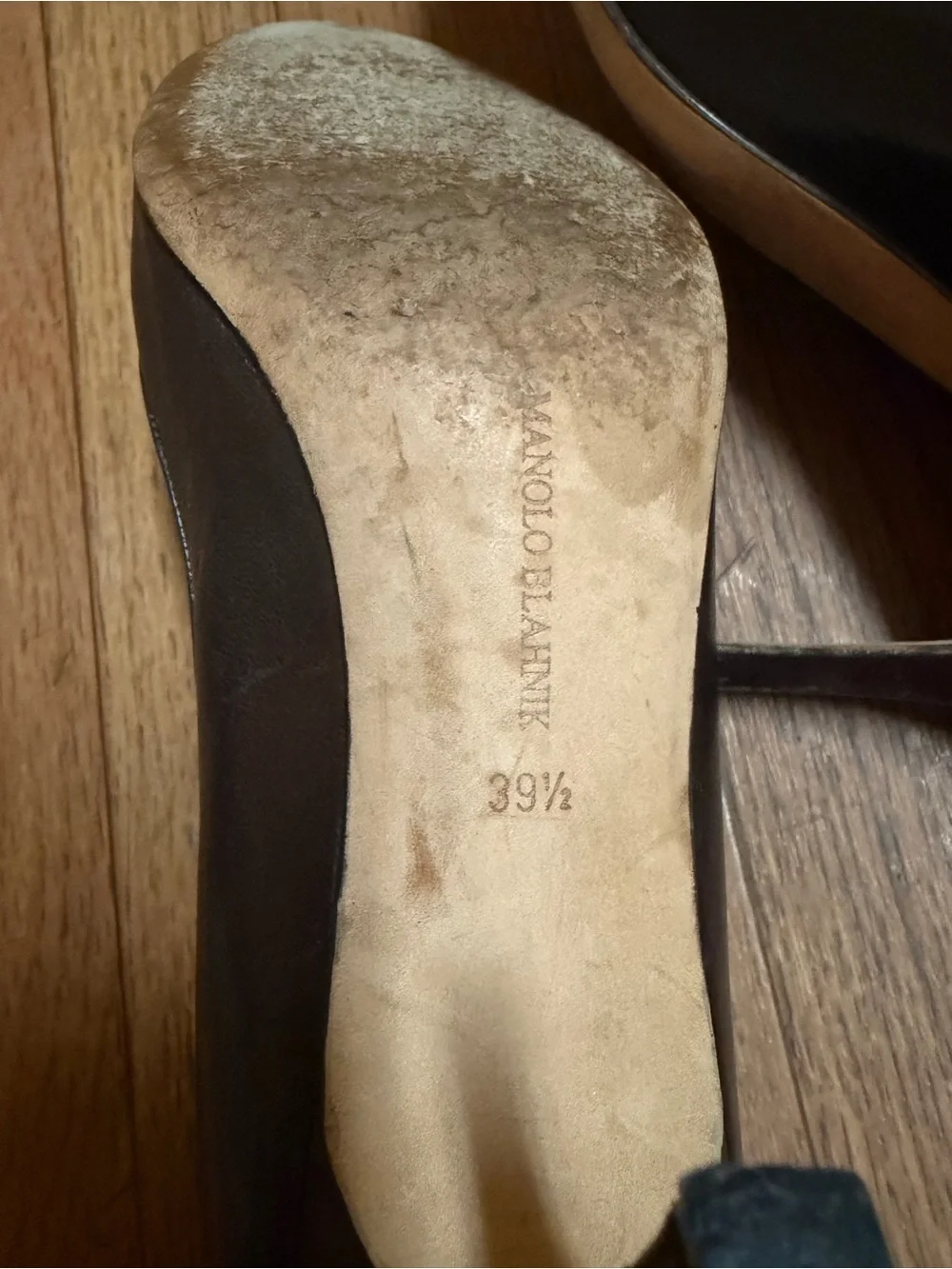 Manolo Blahnik sleek manolo
